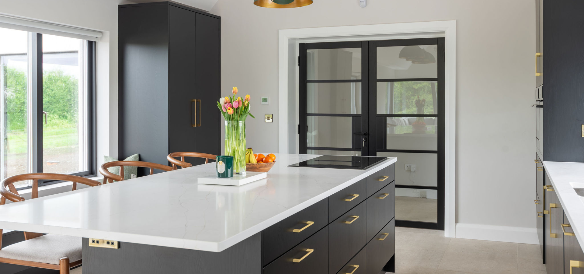 Contemporary Kitchen - Sarah Delahunt Gallery Image 12