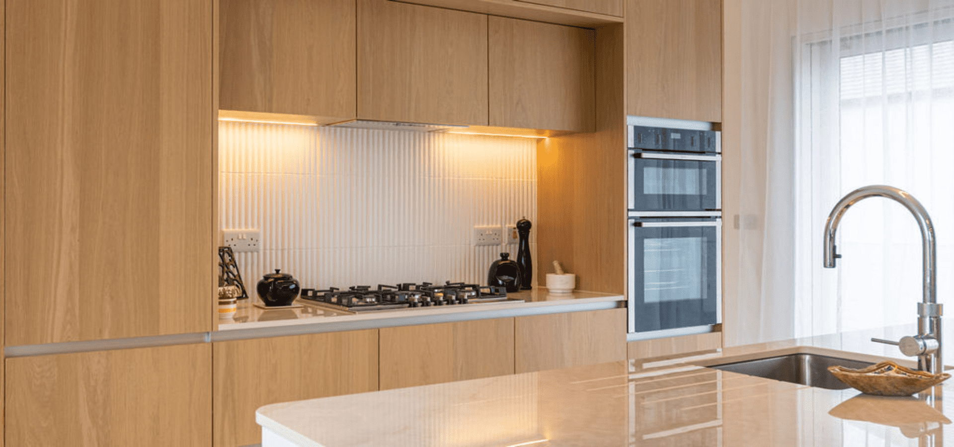 Contemporary Kitchen in Co. Roscommon – A Floating Kitchen in Natural Oak Gallery Image 13