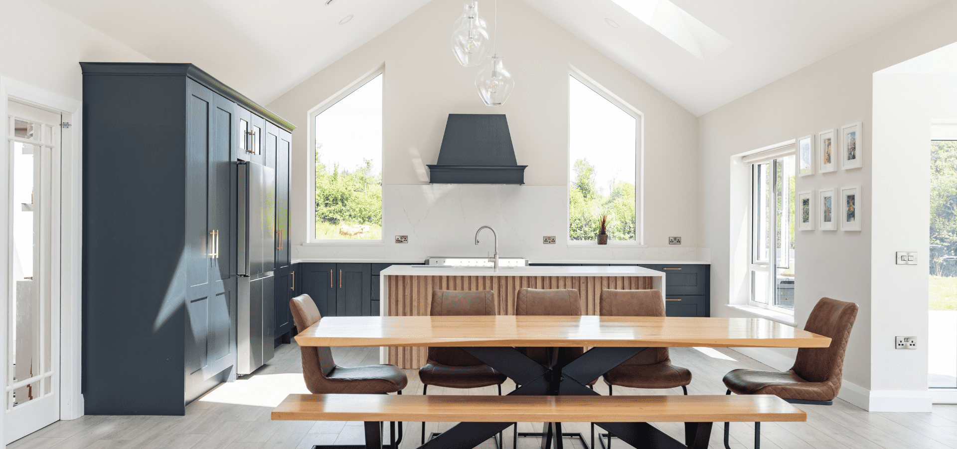 Classic Kitchen in Co. Leitrim – Harvard and Halifax Oak - Gallery Image 1