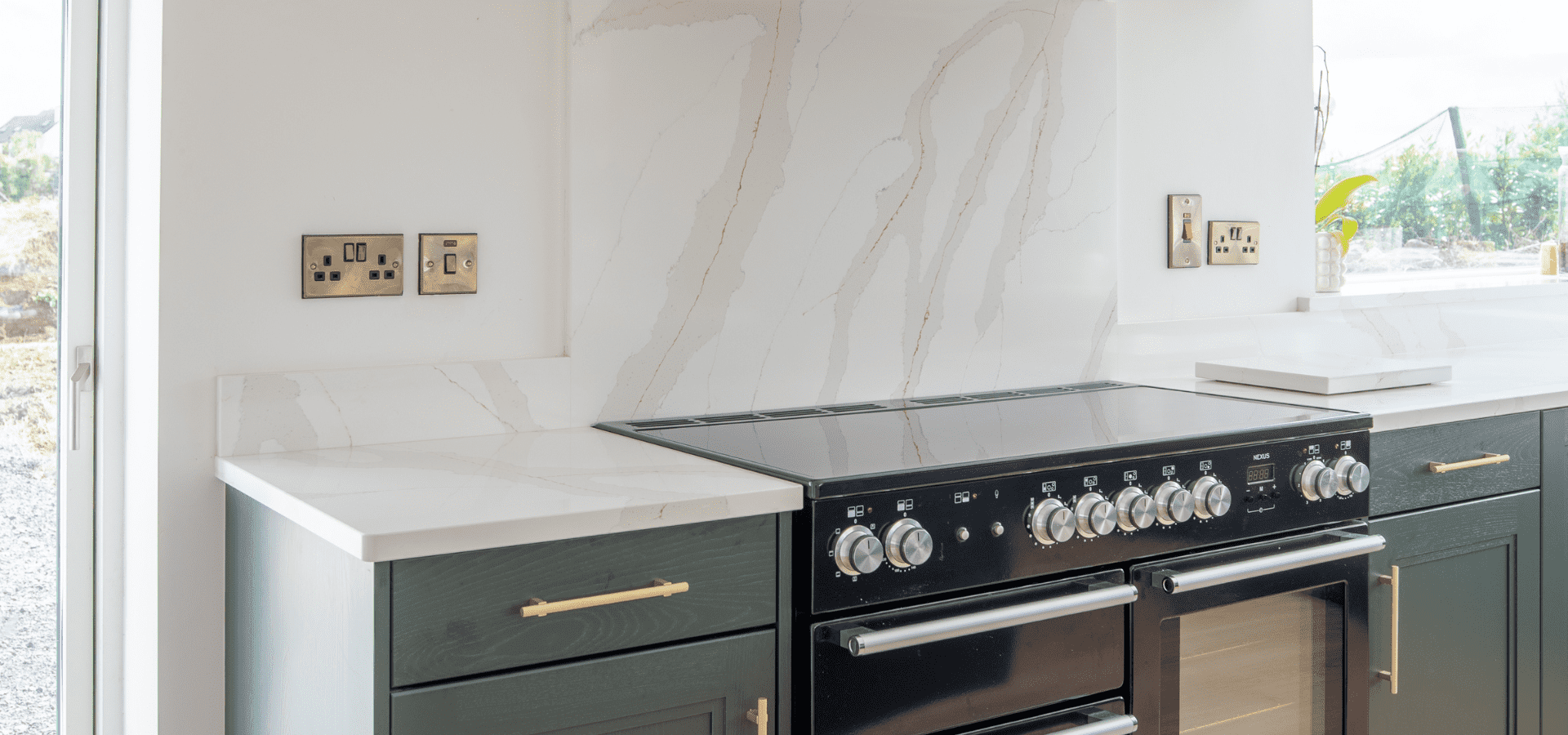 Classic Kitchen in Co. Galway – Hunter Green and Oak - Gallery Images 10