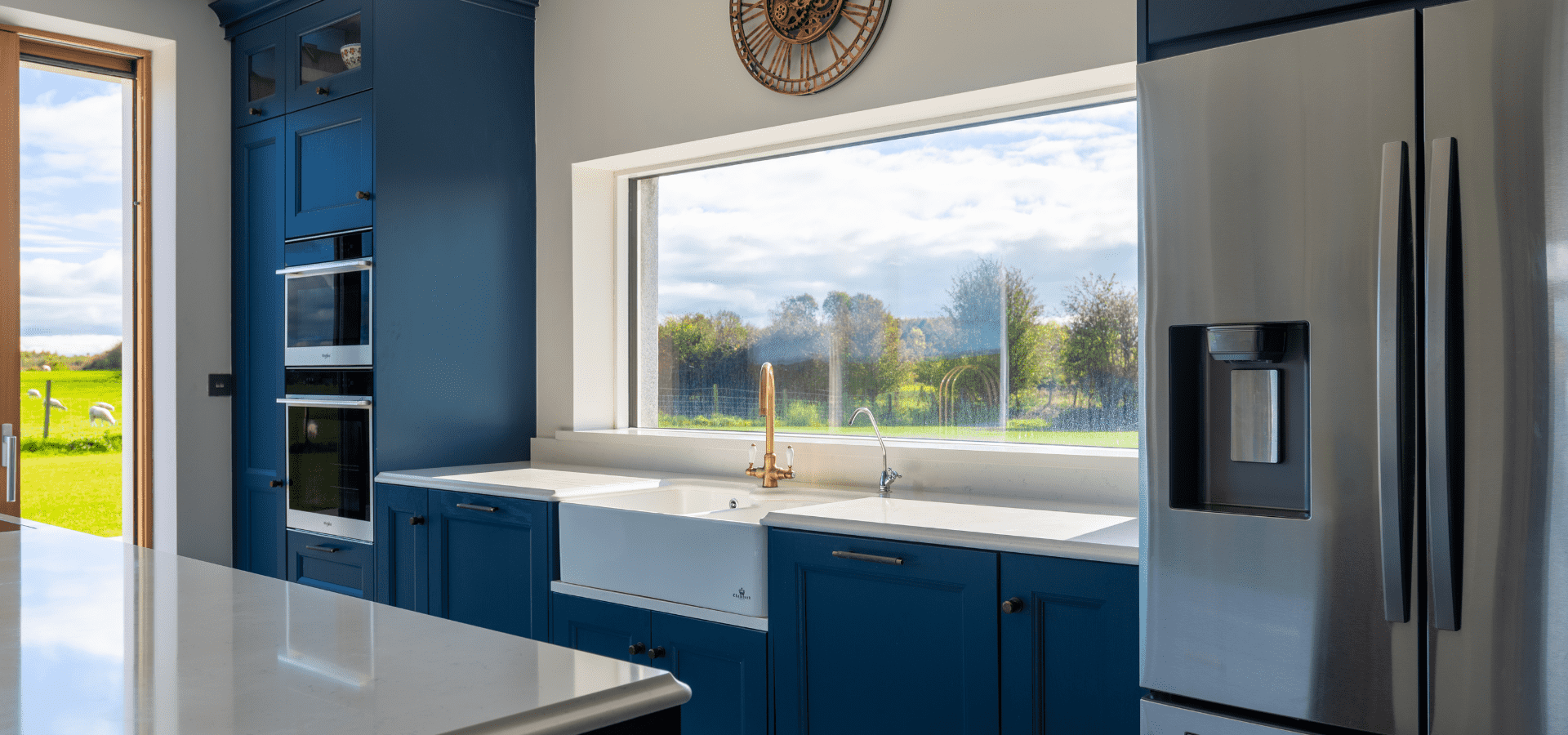 Classic Kitchen in Co. Galway – Aylesbury Midnight - Gallery Image 5