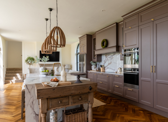 1. Award-Winning Kitchen Design Award-Winning Classic Kitchen in Co. Offaly – Aylesbury London Clay - Highlights Image 1