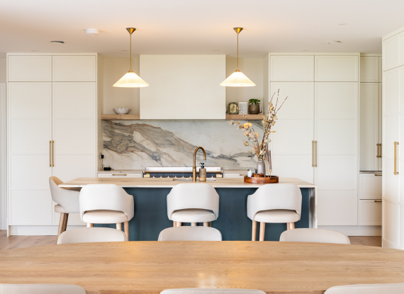 2. A Statement Cooking Zone Modern Shaker Kitchen in Co. Galway – Lyrath Porcelain and Hunter Green - Highlights Image 2