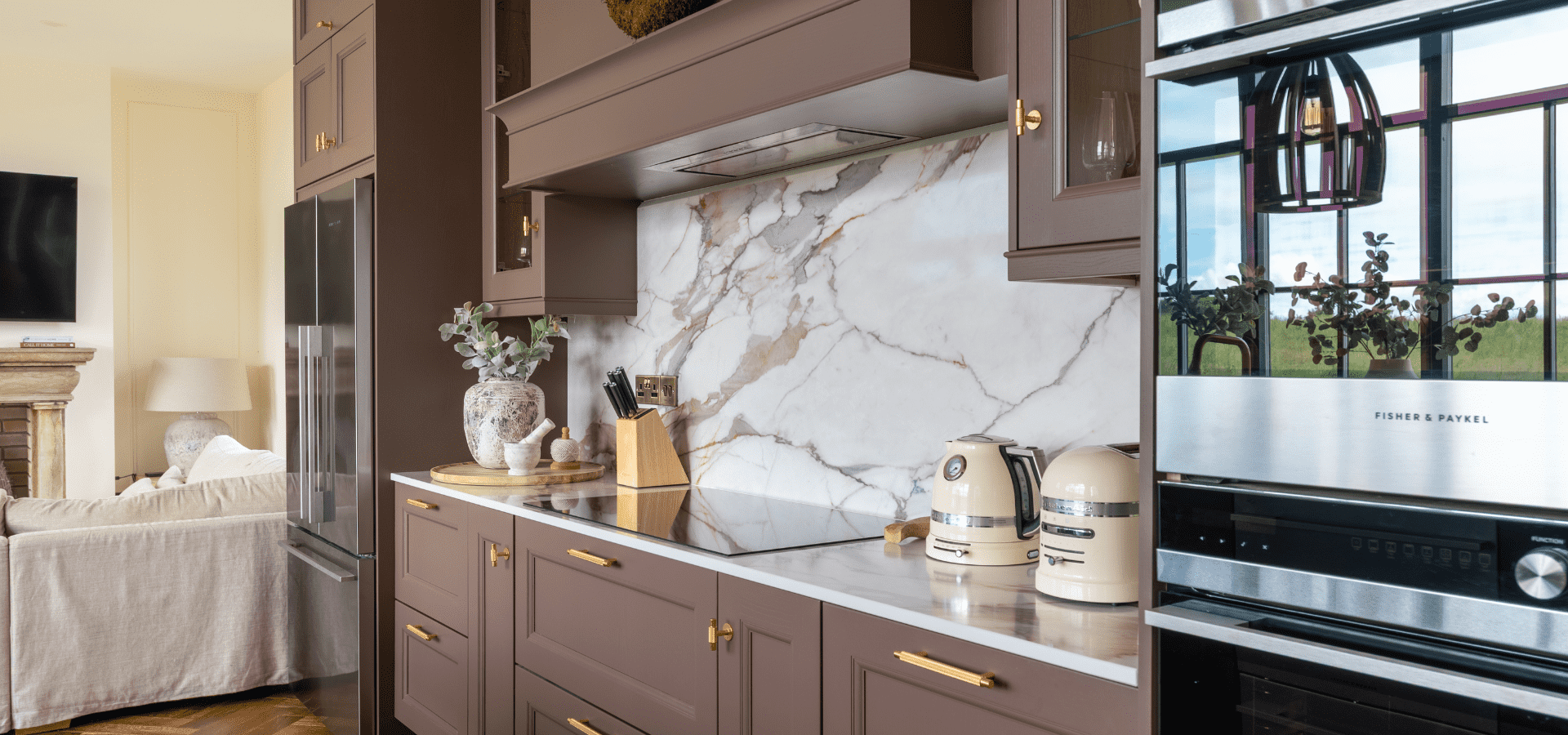Award-Winning Classic Kitchen in Co. Offaly – Aylesbury London Clay - Gallery Image 10