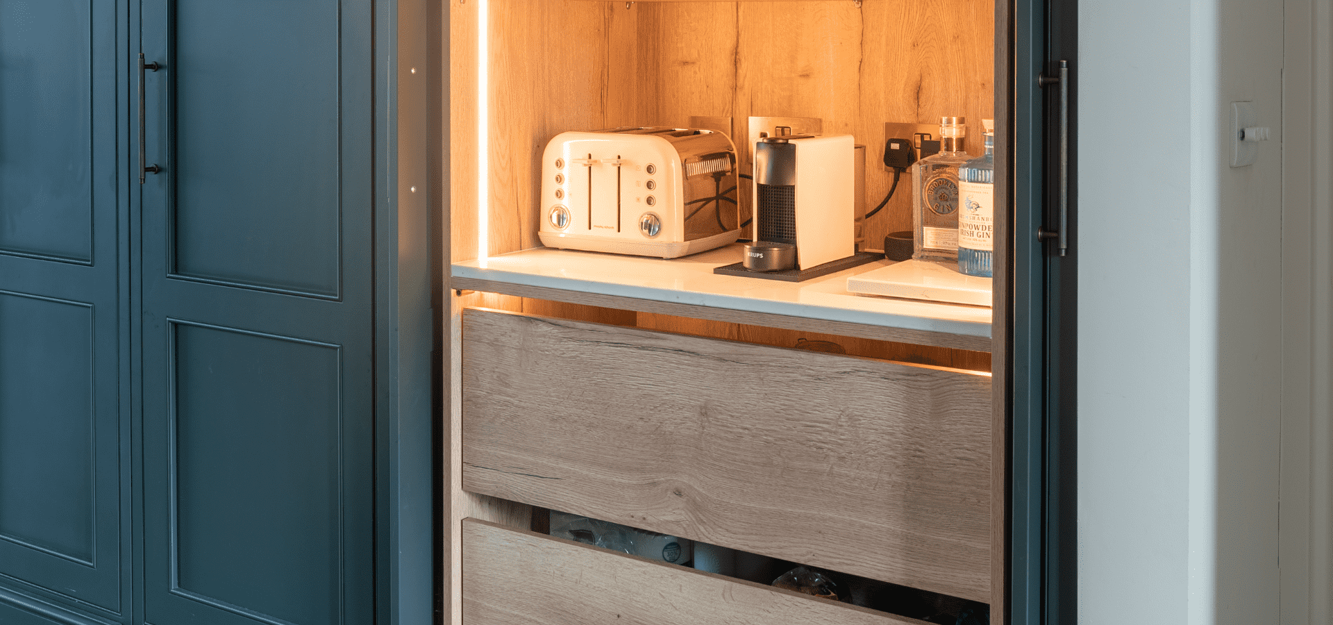 In-Frame Kitchen in Co. Dublin – Lawrence Shadow White - Gallery Image 10