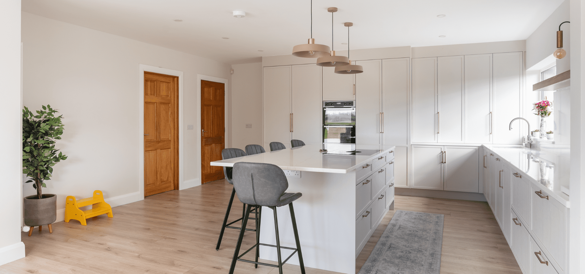Modern Slim-Shaker Kitchen in Oranmore, Co. Galway – Lyrath Powder and Bardolino Oak - Gallery Image 11