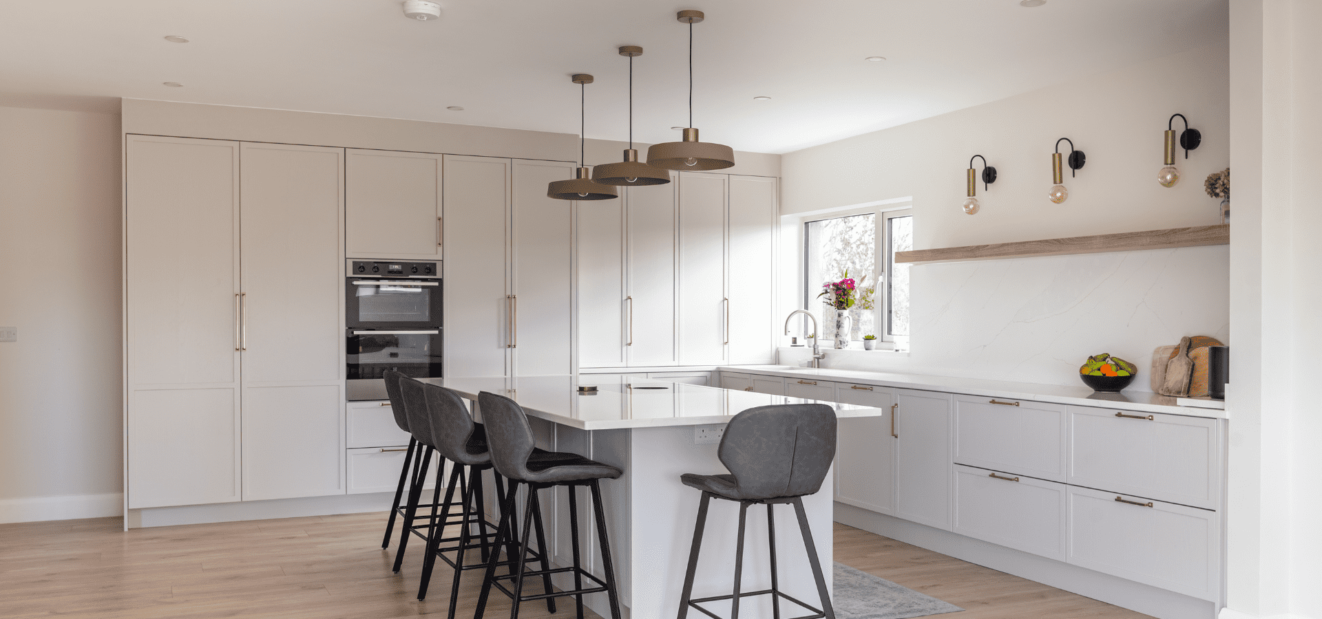 Modern Slim-Shaker Kitchen in Oranmore, Co. Galway – Lyrath Powder and Bardolino Oak - Gallery Image 12
