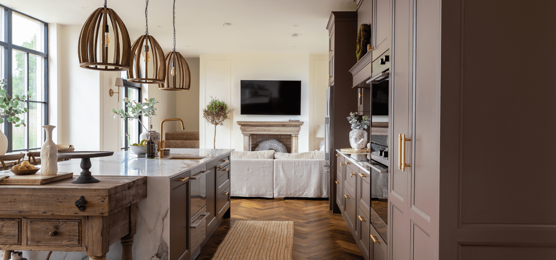 Award-Winning Classic Kitchen in Co. Offaly – Aylesbury London Clay - Gallery Image 5