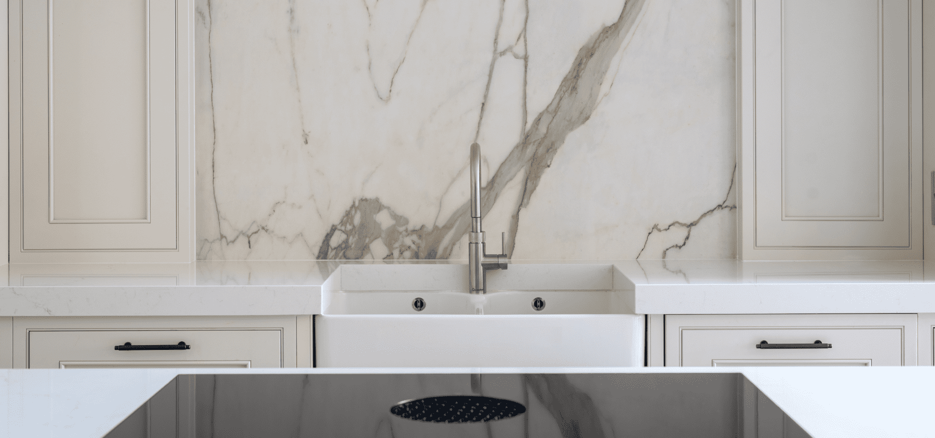 In-Frame Kitchen in Co. Dublin – Lawrence Shadow White - Gallery Image 5