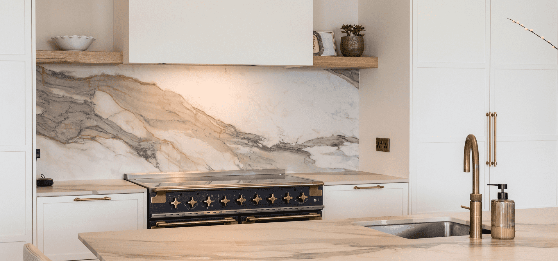 Modern Shaker Kitchen in Co. Galway – Lyrath Porcelain and Hunter Green - Gallery Image 7
