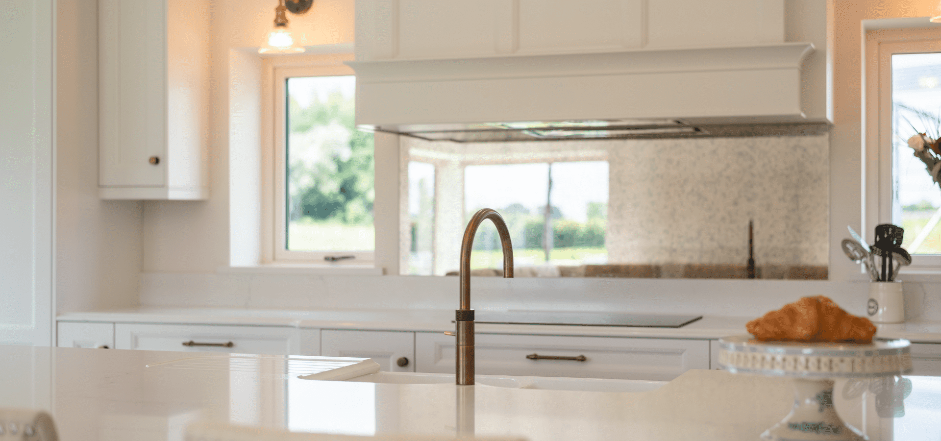 Classic Family Kitchen in Co. Roscommon – Aylesbury Latte & Evergreen - Image Gallery 8