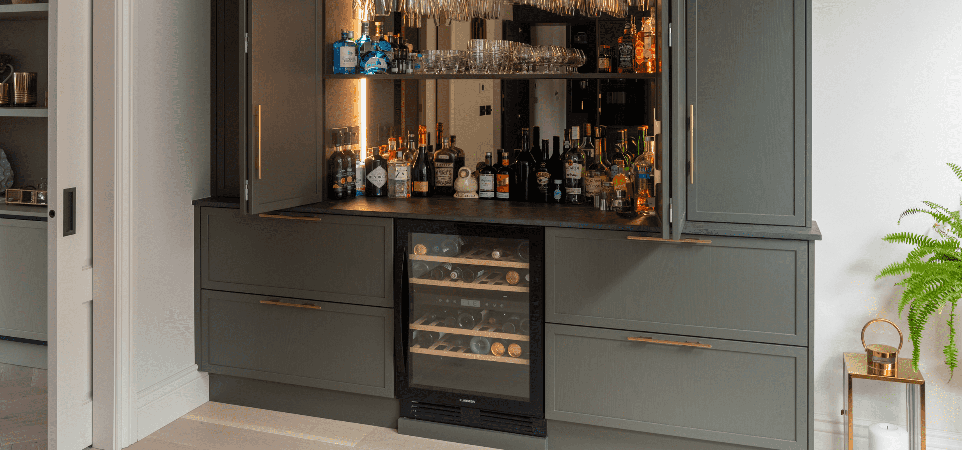 Modern Kitchen - Hazelwood and Dekton Laurent Kitchen in Dublin - Gallery Image 9