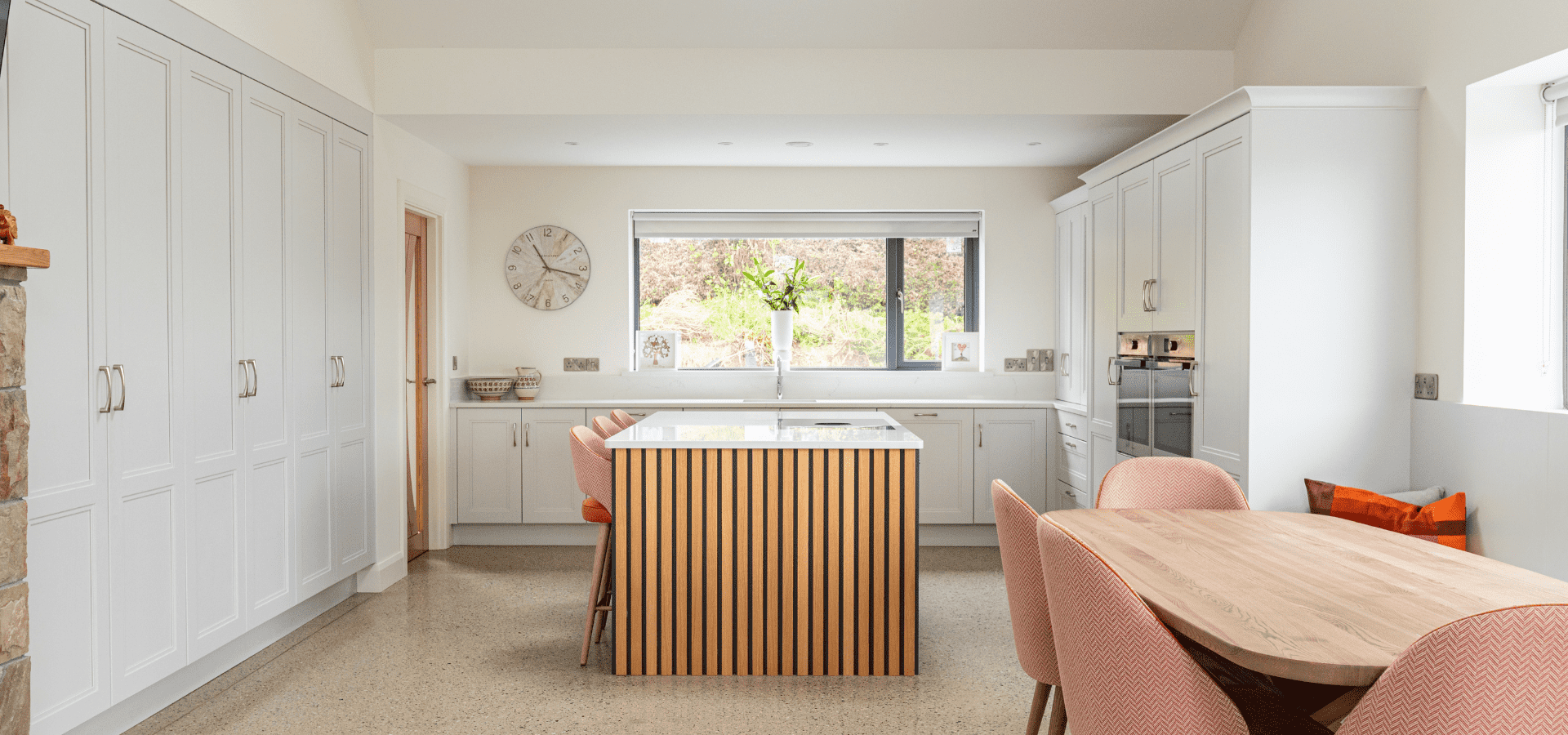 HERO IMAGE Classic Kitchen - Eglington Manor Stone & Graphite Hero Image