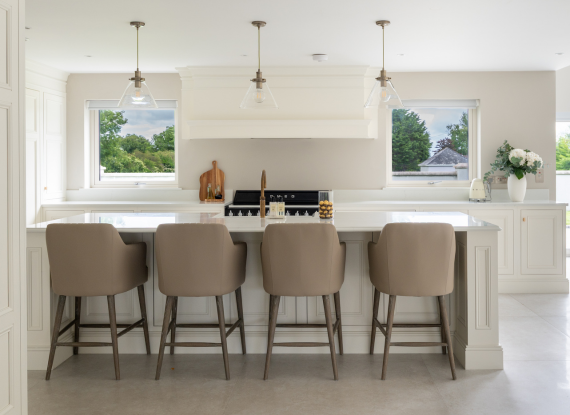 2. An Island Designed to Bring People Together In-Frame Kitchen - Charlotte - Farrow and Ball Wimborne White - Highlights Image 2