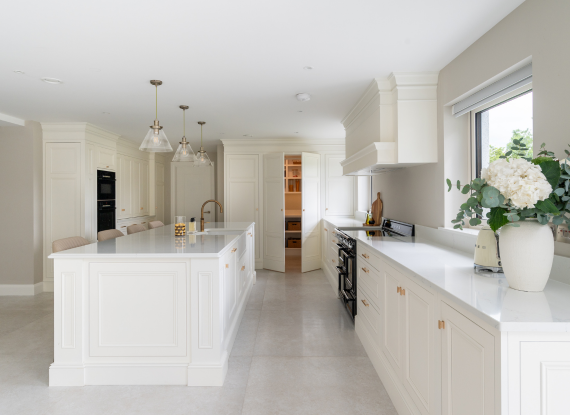 3. Beautifully Organised Living In-Frame Kitchen - Charlotte - Farrow and Ball Wimborne White - Highlights Image 3