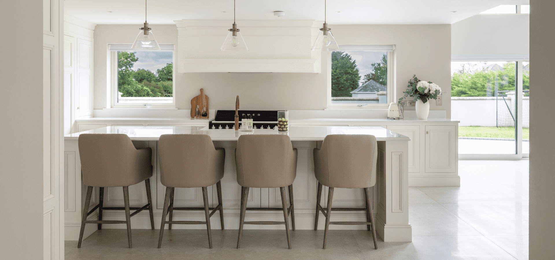 In-Frame Kitchen - Charlotte - Farrow and Ball Wimborne White - Gallery Image 3