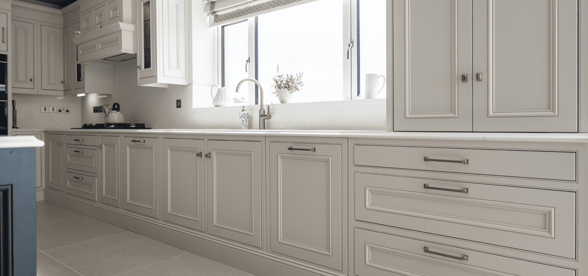 Charlotte In-Frame Kitchen - Mark Lohan Kitchens - Gallery Image 10