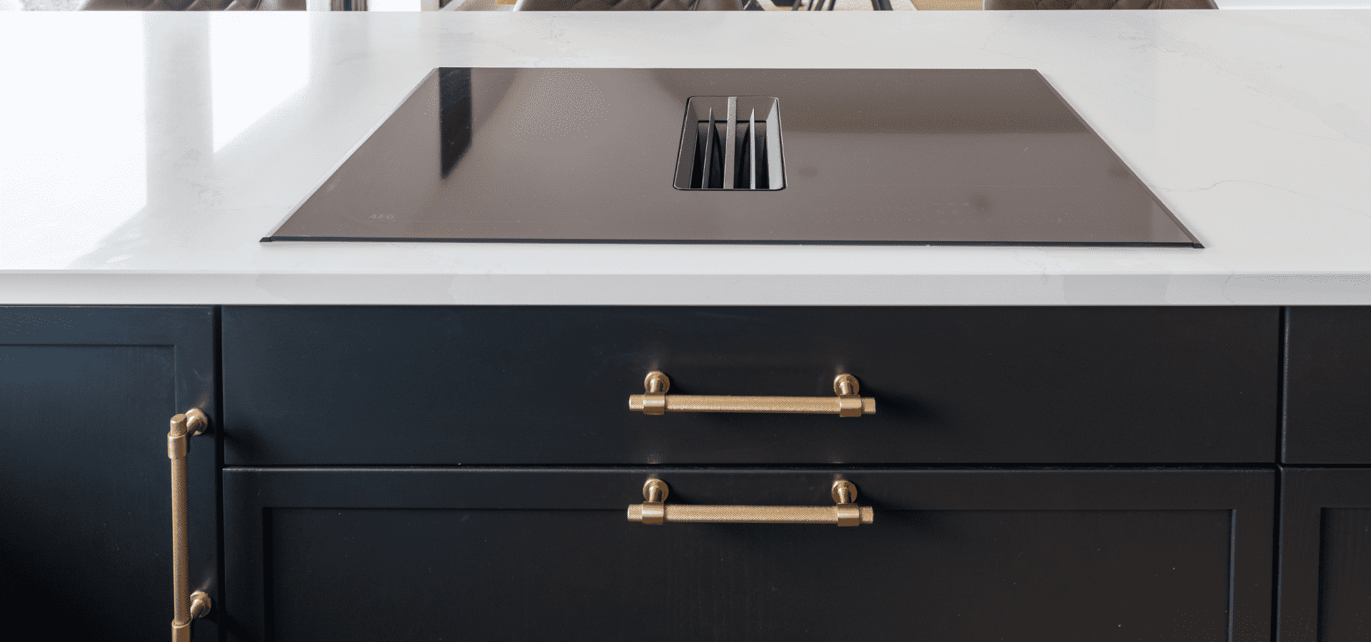 Modern Kitchen in Co. Galway – Lyrath - Noir & Calacatta Gold - Gallery Image 12