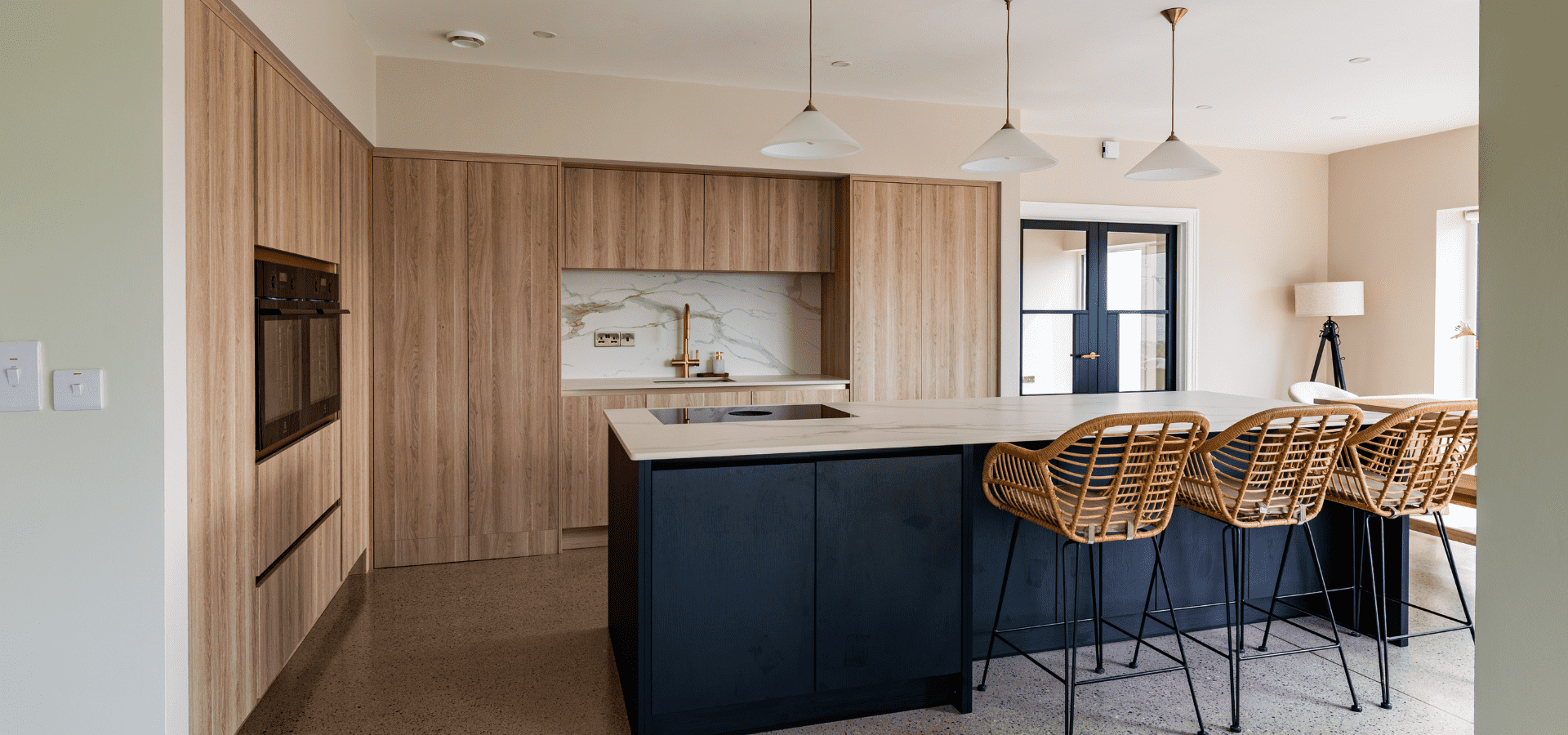 Contemporary Kitchen - Icon Cuneo Oak & Sulia Monte Black - Gallery Image 2