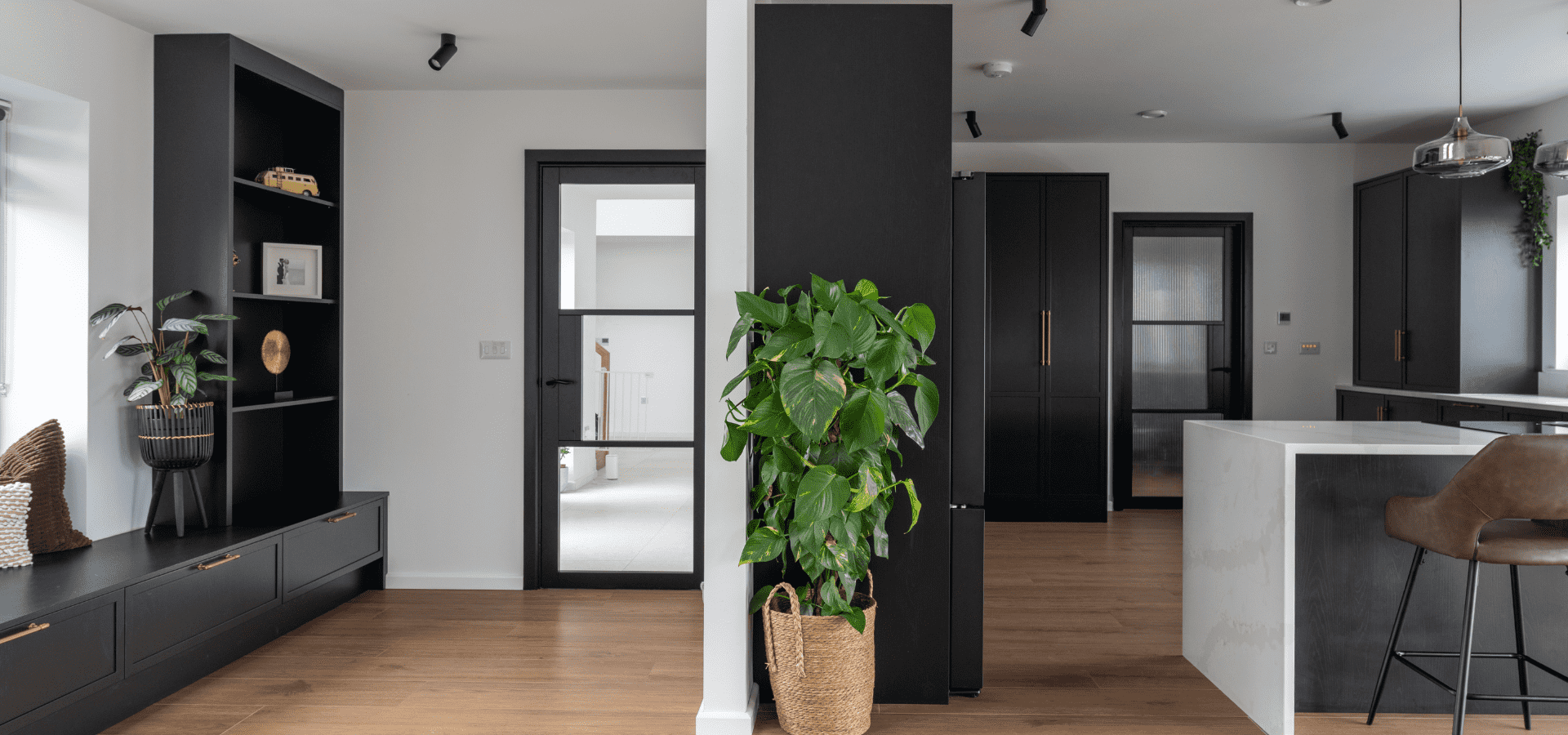 Modern Kitchen in Co. Galway – Lyrath - Noir & Calacatta Gold - Gallery Image 6
