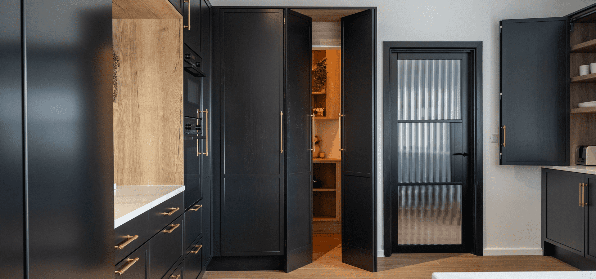 Modern Kitchen in Co. Galway – Lyrath - Noir & Calacatta Gold - Gallery Image 8